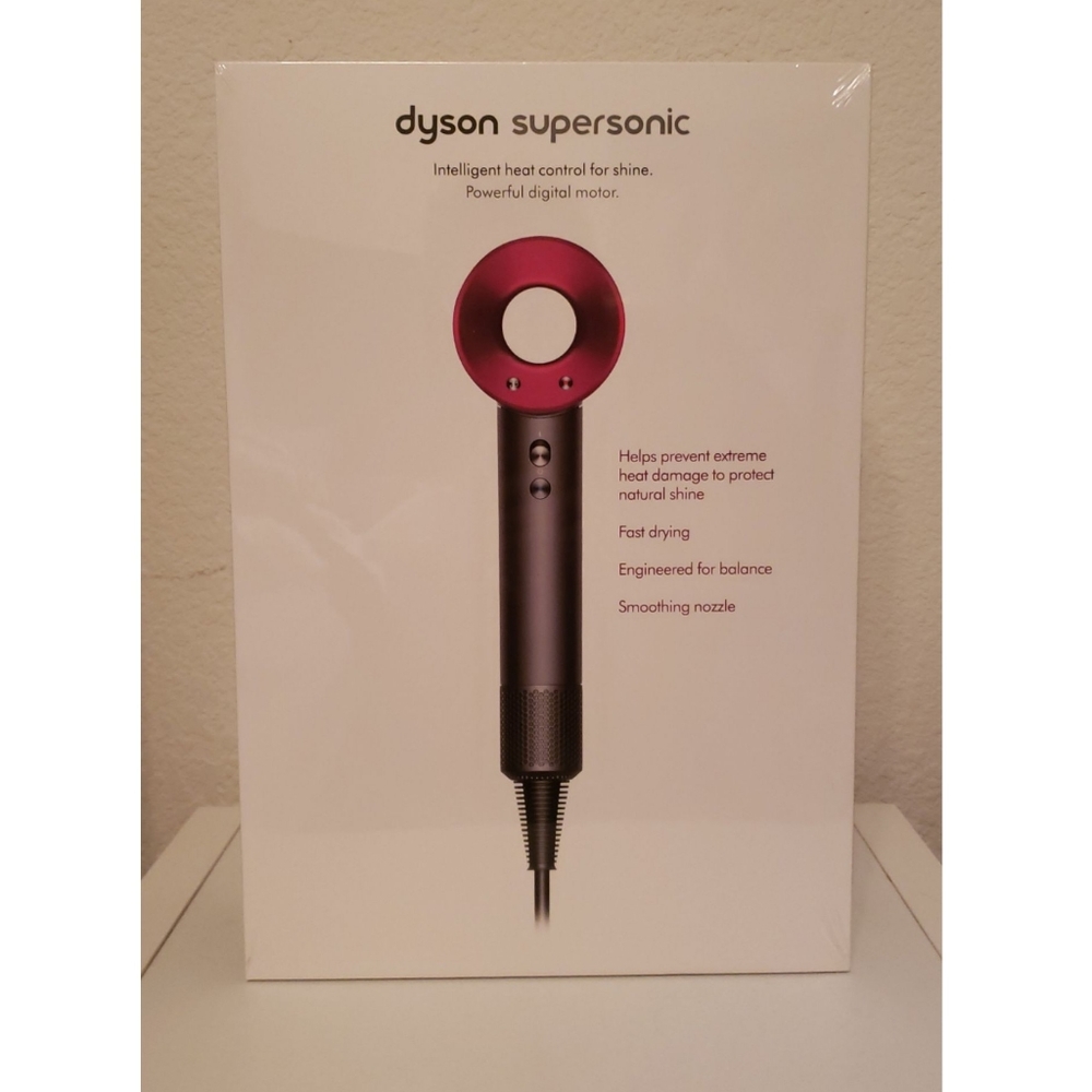 SOLD 🌟NEW🌟 Dyson Supersonic hair dryer SEALED